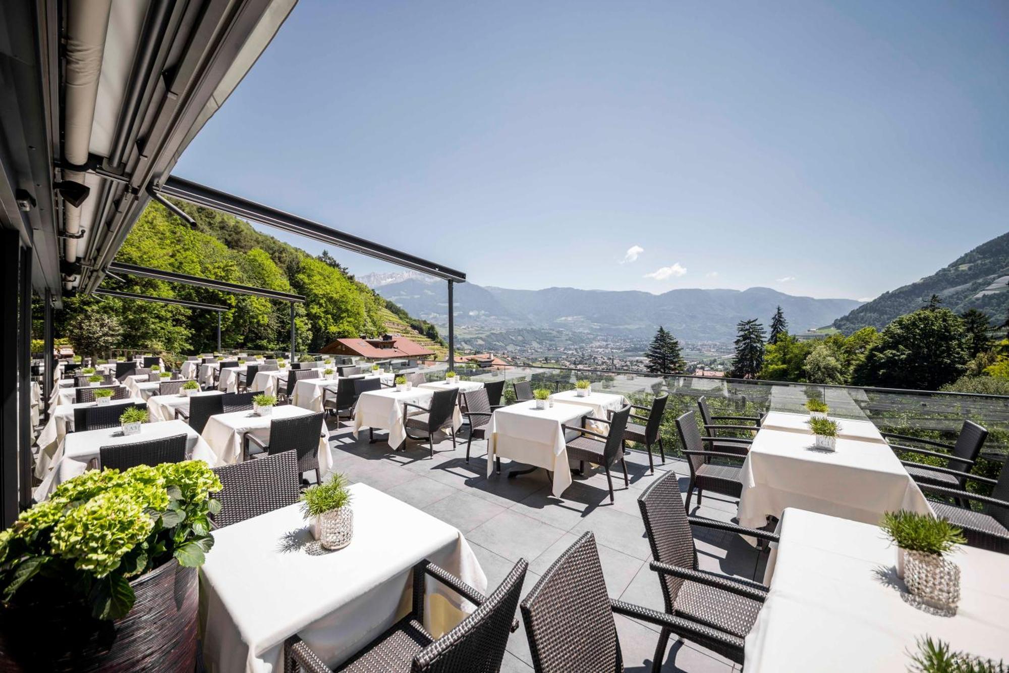 Avidea - Adults Only Hotel Lagundo Exterior photo